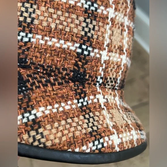 Authentic Gucci Tweed and Leather Bucket Hat